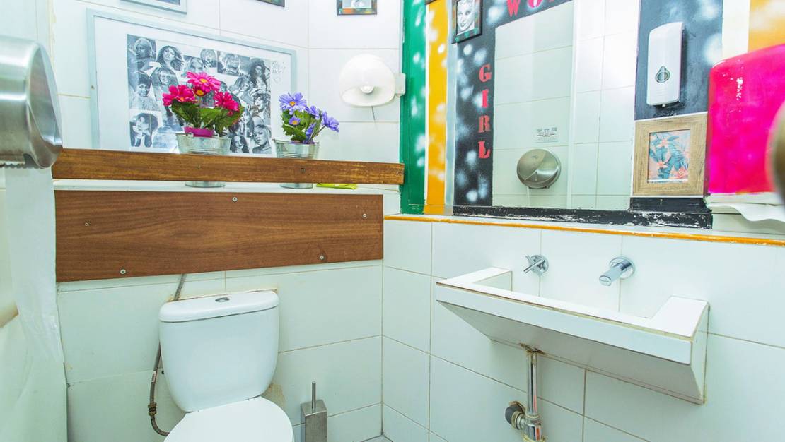 Sale - Commercial property - Torrevieja - Torrevieja Centro