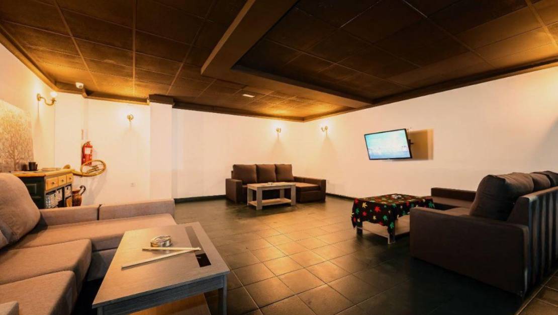 Sale - Commercial property - Torrevieja - Torrevieja Centro