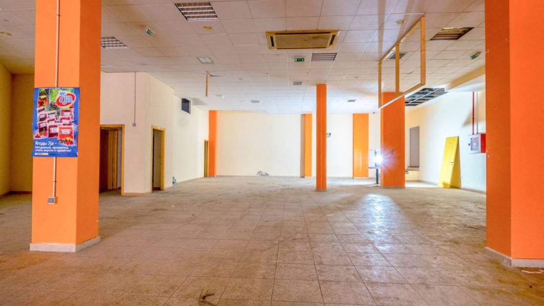 Sale - Commercial property - Torrevieja - Torrevieja Centro