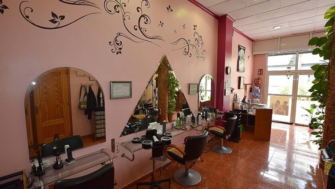 Sale - Commercial property - Torrevieja - Torrevieja Centro