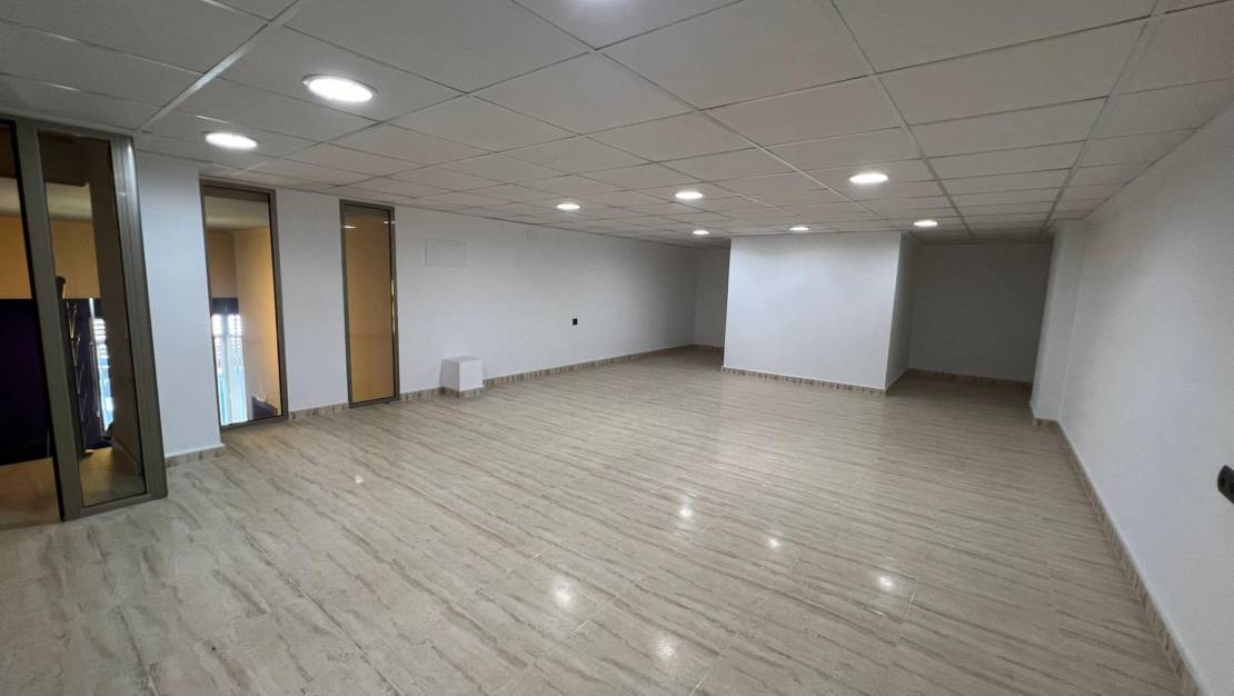 Sale - Commercial Unit - Beniel - CENTRO