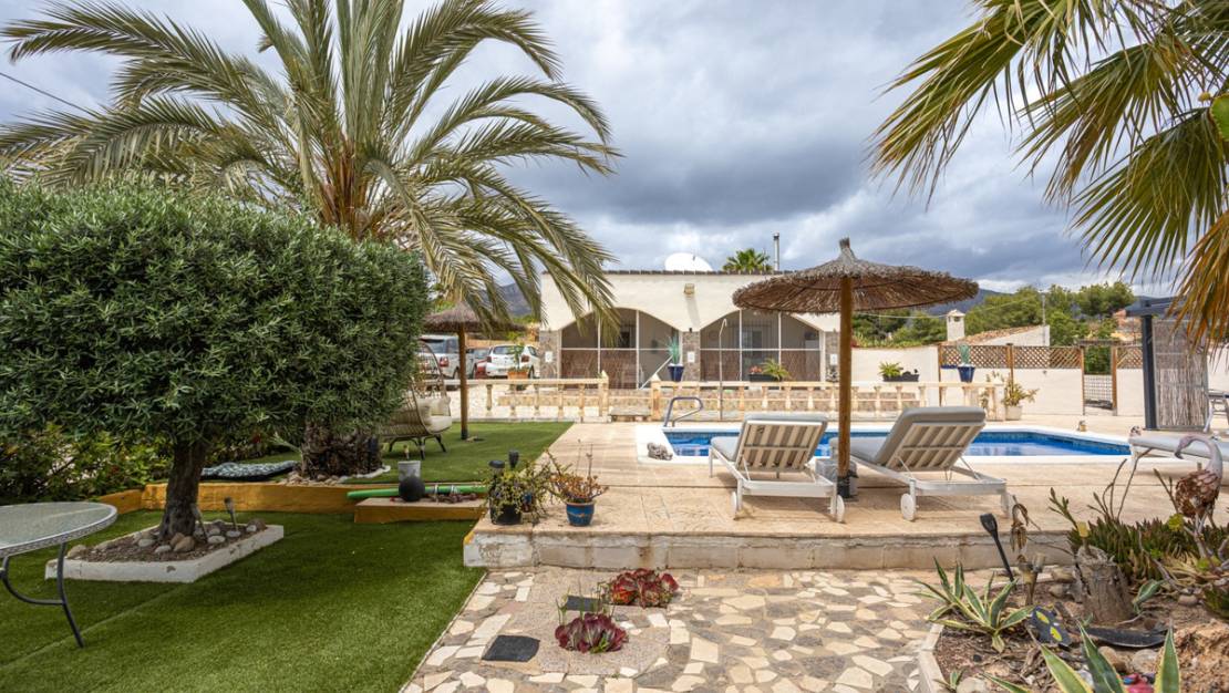 Sale - Country House - Albatera - Albatera Centro