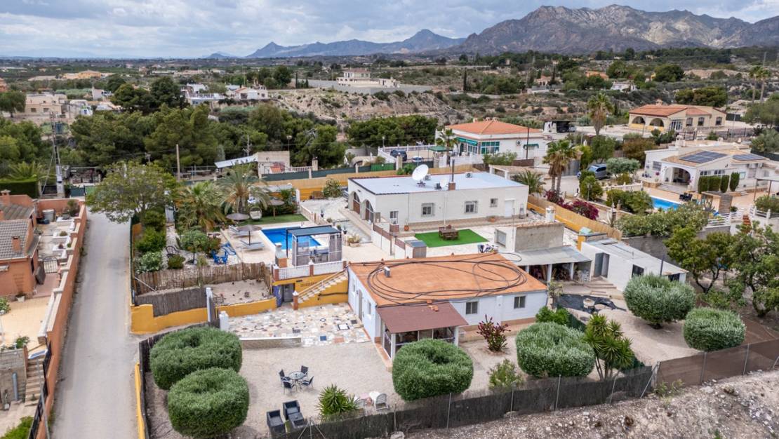 Sale - Country House - Albatera - Albatera Centro