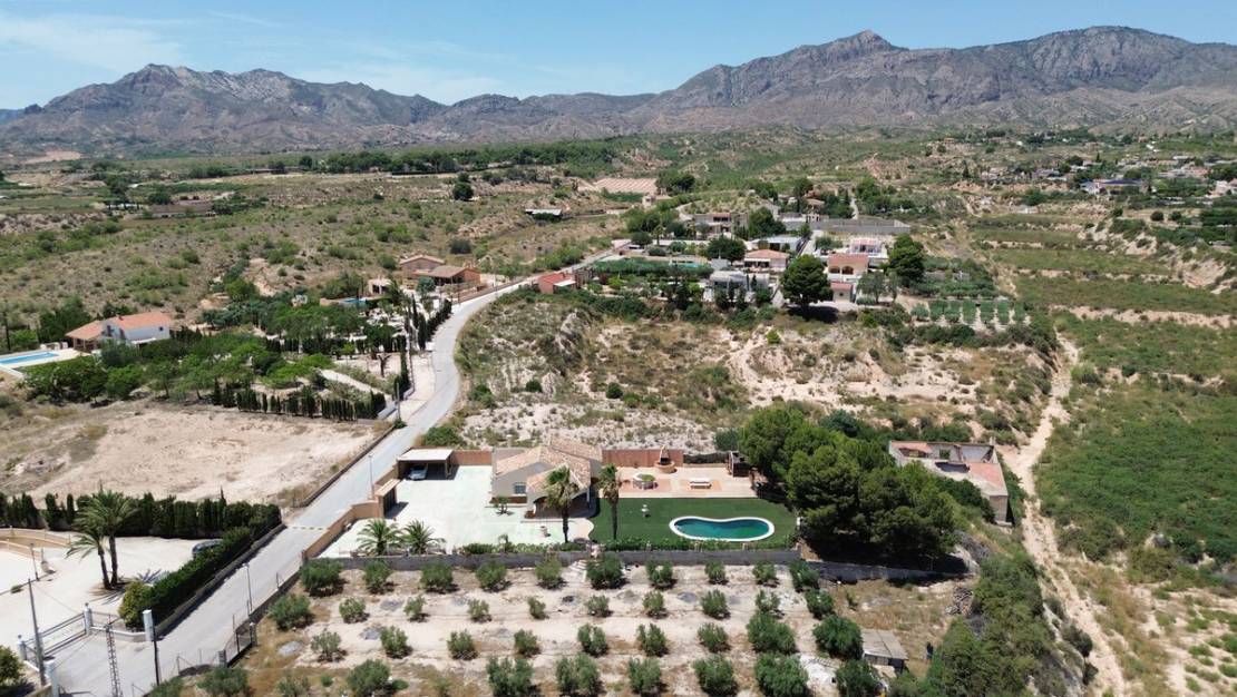Sale - Country House - Albatera - Albatera Centro