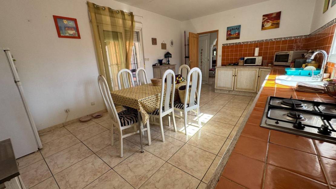 Sale - Country House - Albatera - Albatera Centro