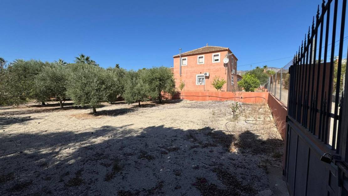 Sale - Country House - Albatera - Albatera Centro