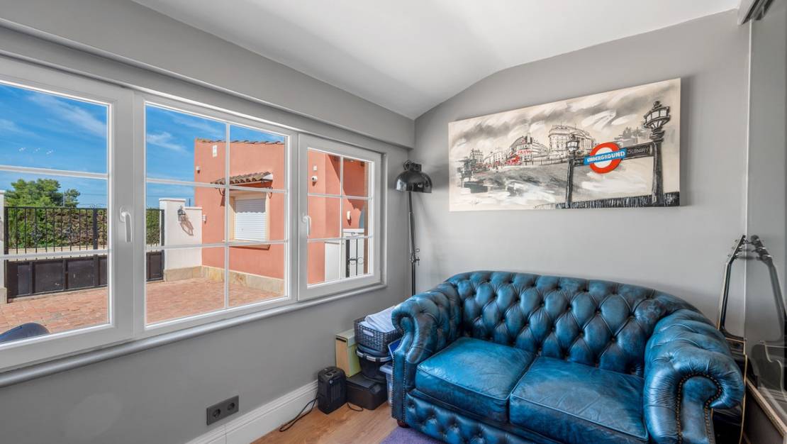 Sale - Country House - Almoradí - Almoradi Centro