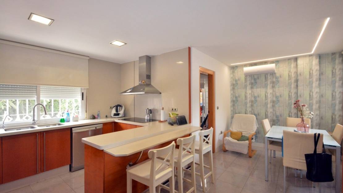 Sale - Country House - Almoradí - Almoradi Centro