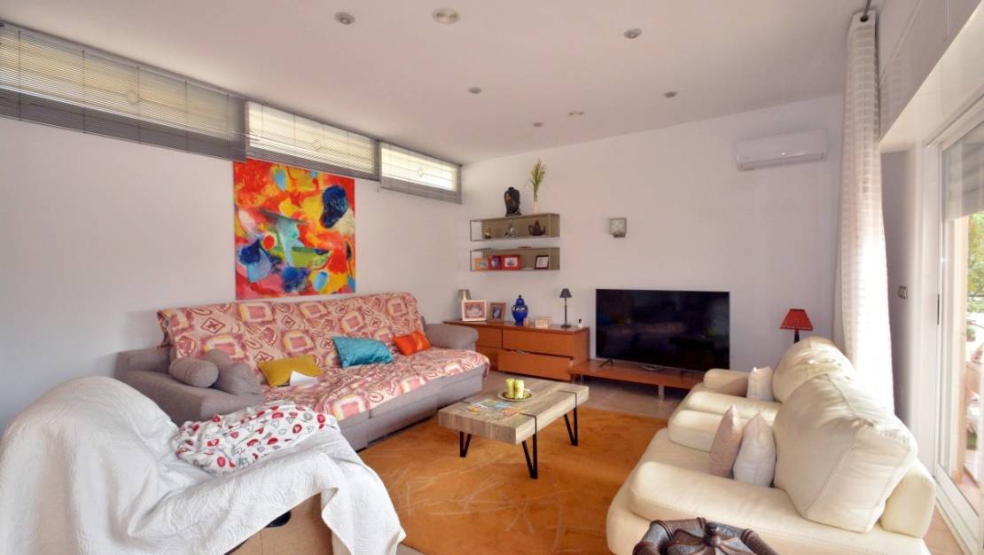 Sale - Country House - Almoradí - Almoradi Centro
