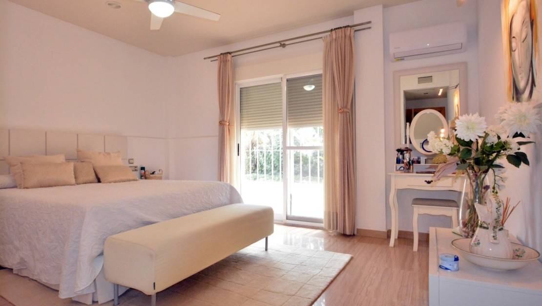 Sale - Country House - Almoradí - Almoradi Centro