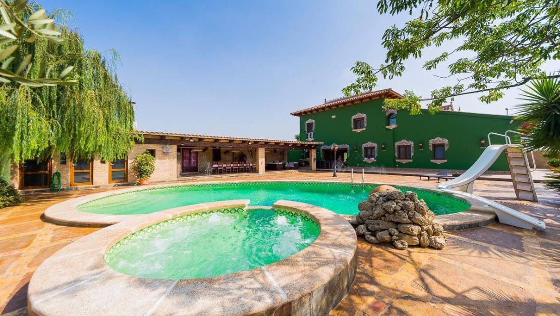 Sale - Country House - Almoradí - Almoradi Centro