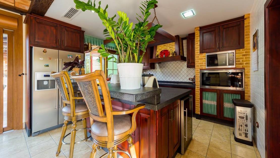 Sale - Country House - Almoradí - Almoradi Centro