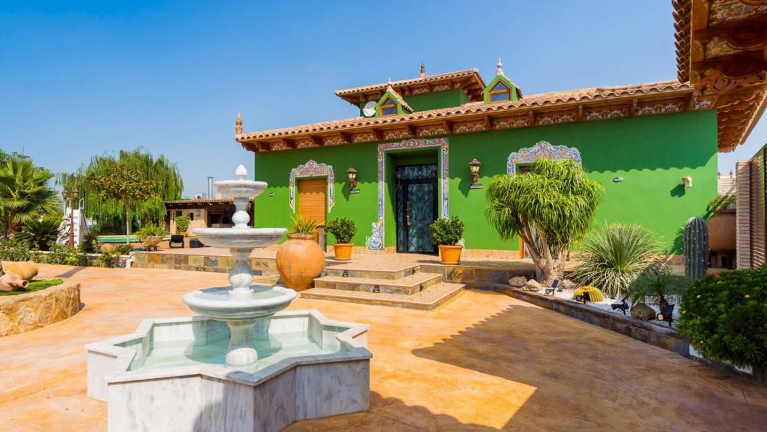 Sale - Country House - Almoradí - Camino de Catral