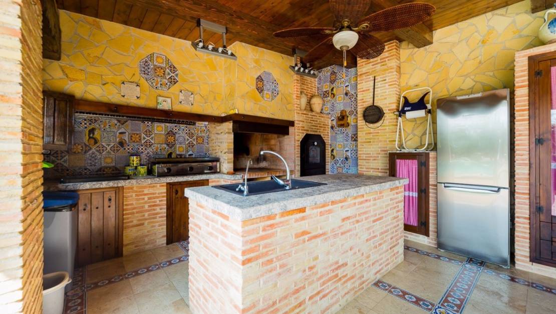 Sale - Country House - Almoradí - Camino de Catral