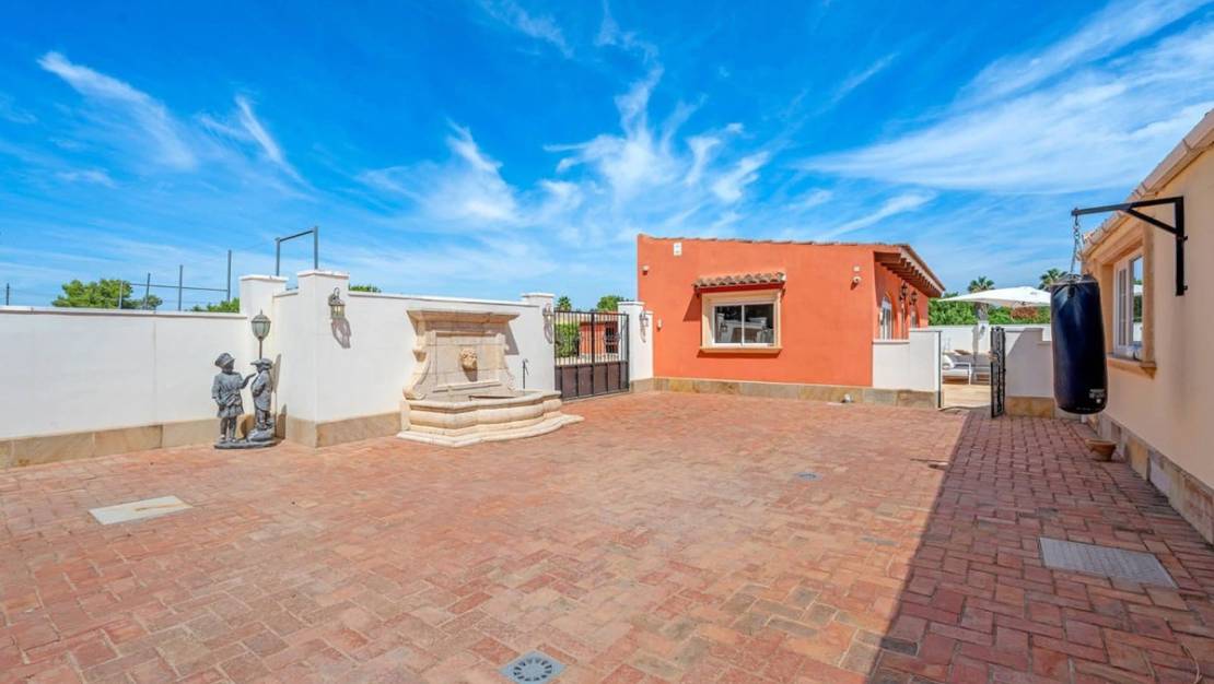 Sale - Country House - Almoradí - Heredades