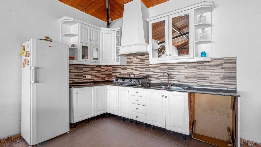 Sale - Country House - Almoradí - Heredades