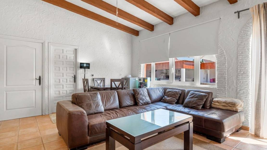 Sale - Country House - Almoradí - Heredades