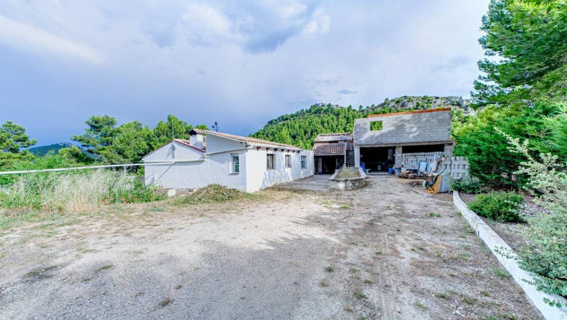 Sale - Country House - Confrides - Confrides Centro