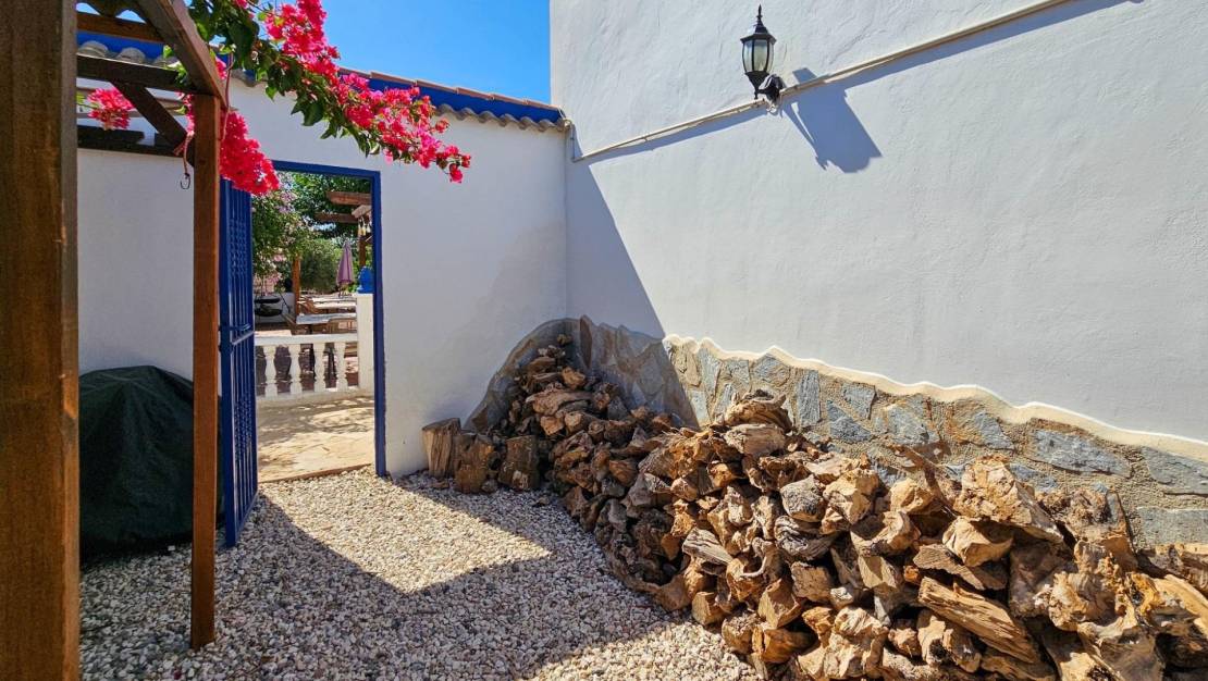 Sale - Country House - Crevillent - Comunidad valenciana