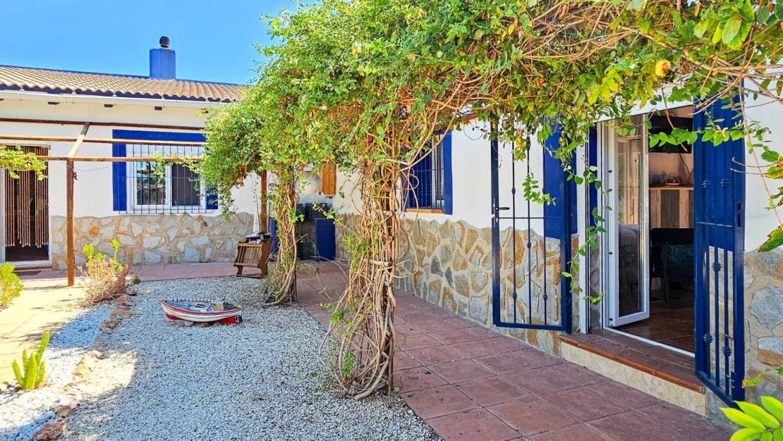 Sale - Country House - Crevillent - Comunidad valenciana