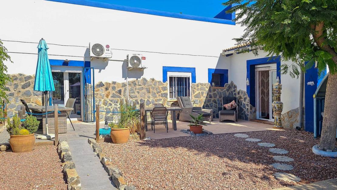 Sale - Country House - Crevillent - Comunidad valenciana