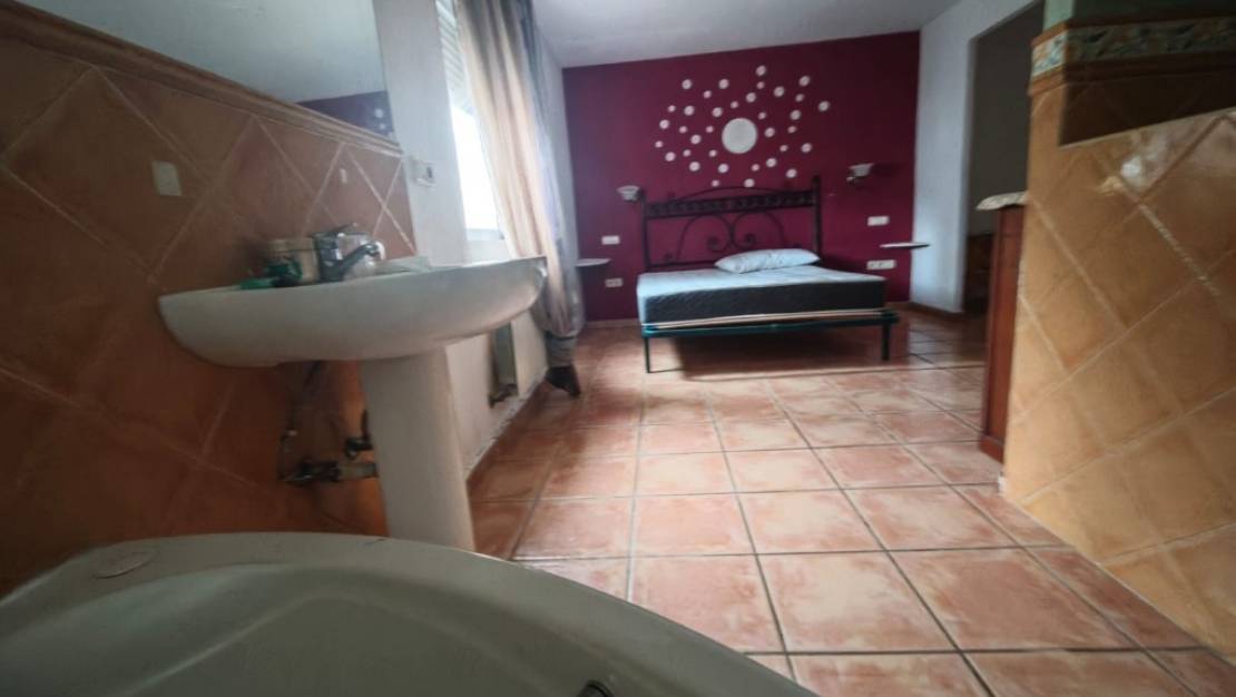 Sale - Country House - La Nucía - La Nucia Centro