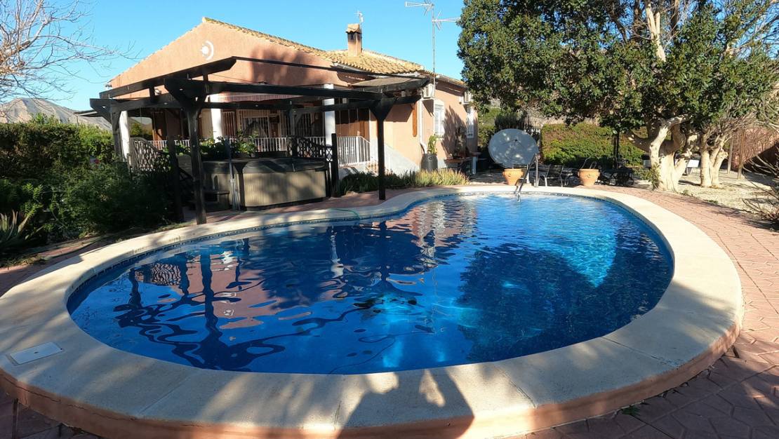 Sale - Country House - Orihuela - Orihuela Centro