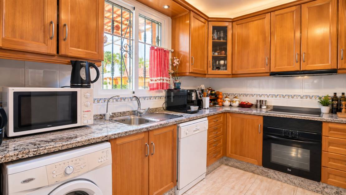 Sale - Country House - Orihuela - Orihuela Centro