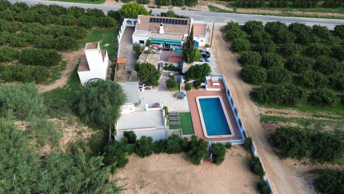 Sale - Country House - Pilar de la Horadada - Pinar de Campoverde