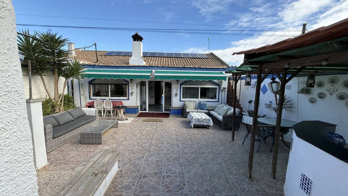 Sale - Country House - Pilar de la Horadada - Pinar de Campoverde