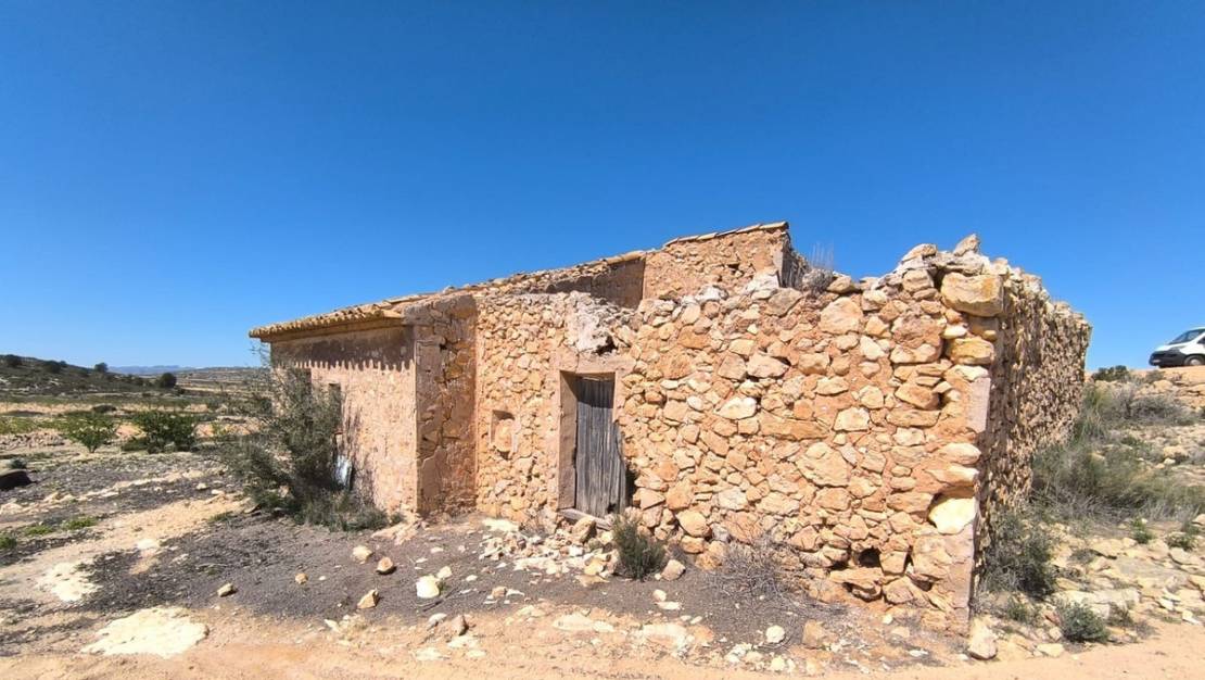 Sale - Country House - Pinoso - Pinoso Centro