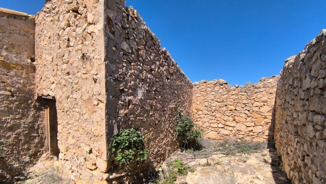 Sale - Country House - Pinoso - Pinoso Centro