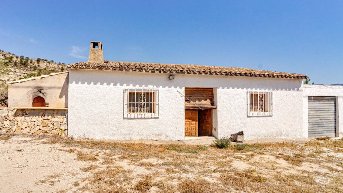 Sale - Country House - Relleu - Relleu Centro