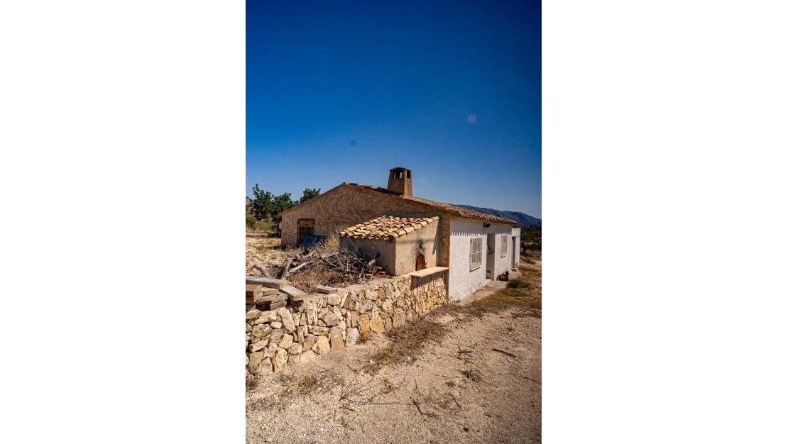 Sale - Country House - Relleu - Relleu Centro