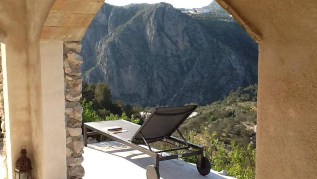 Sale - Country House - Tárbena