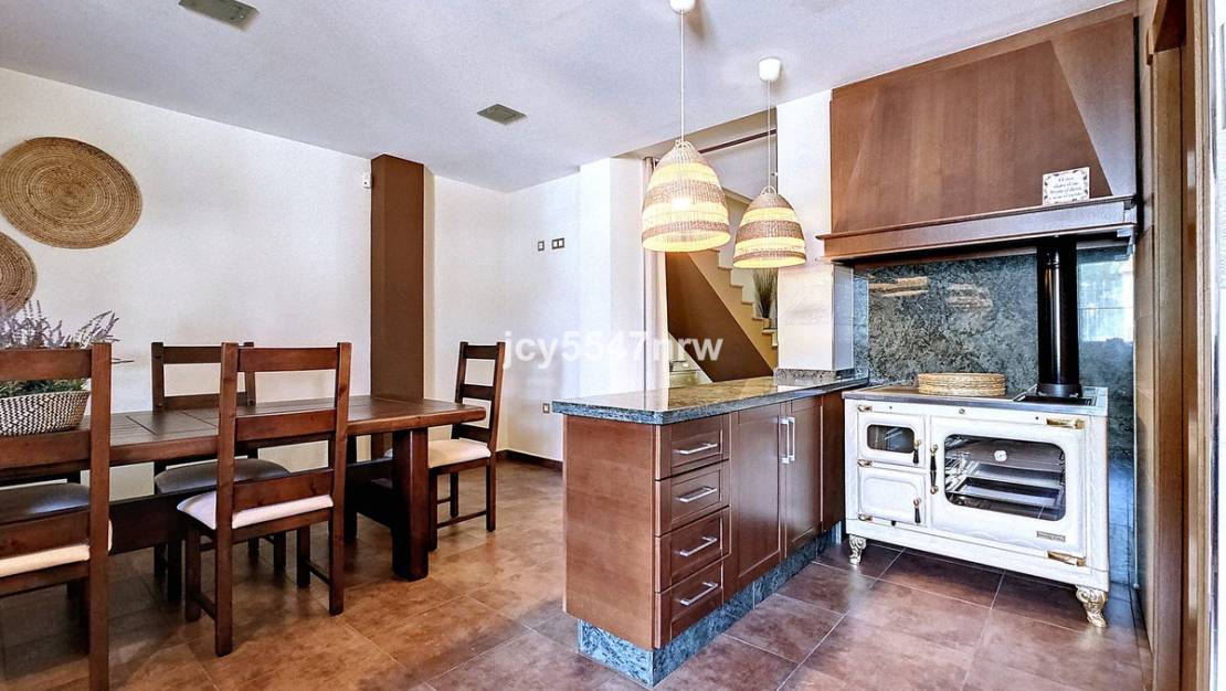 Sale - Country House - Yecla - Yecla Centro