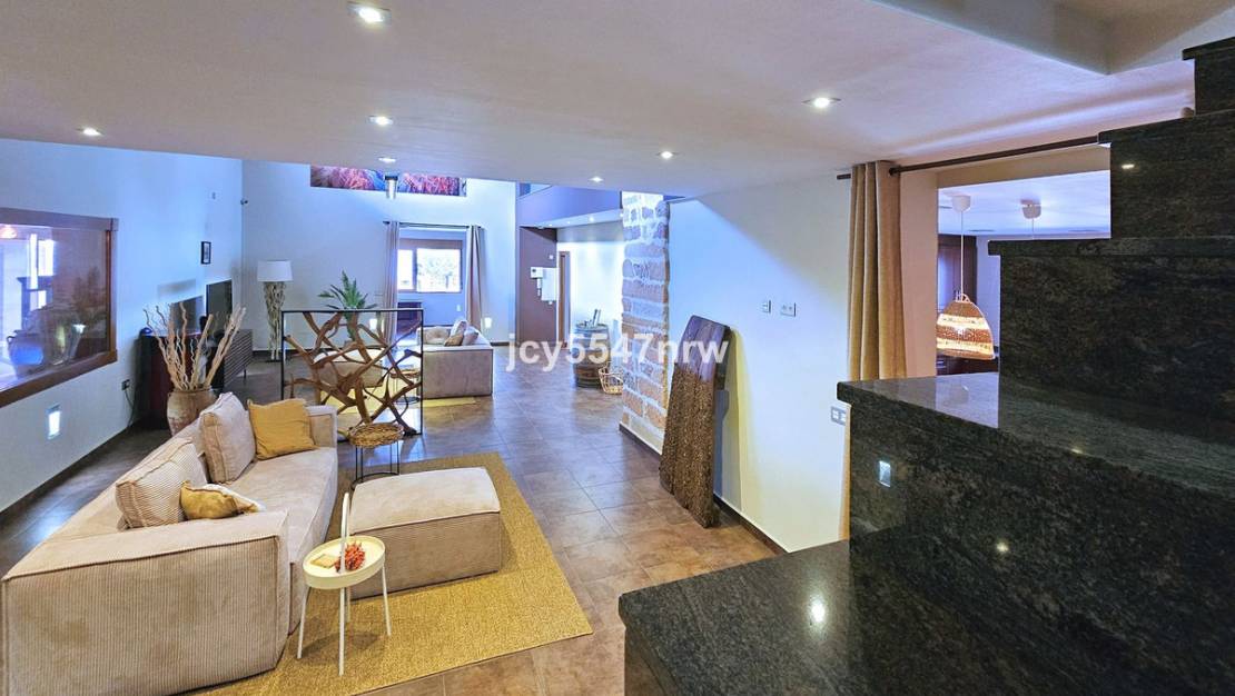 Sale - Country House - Yecla - Yecla Centro