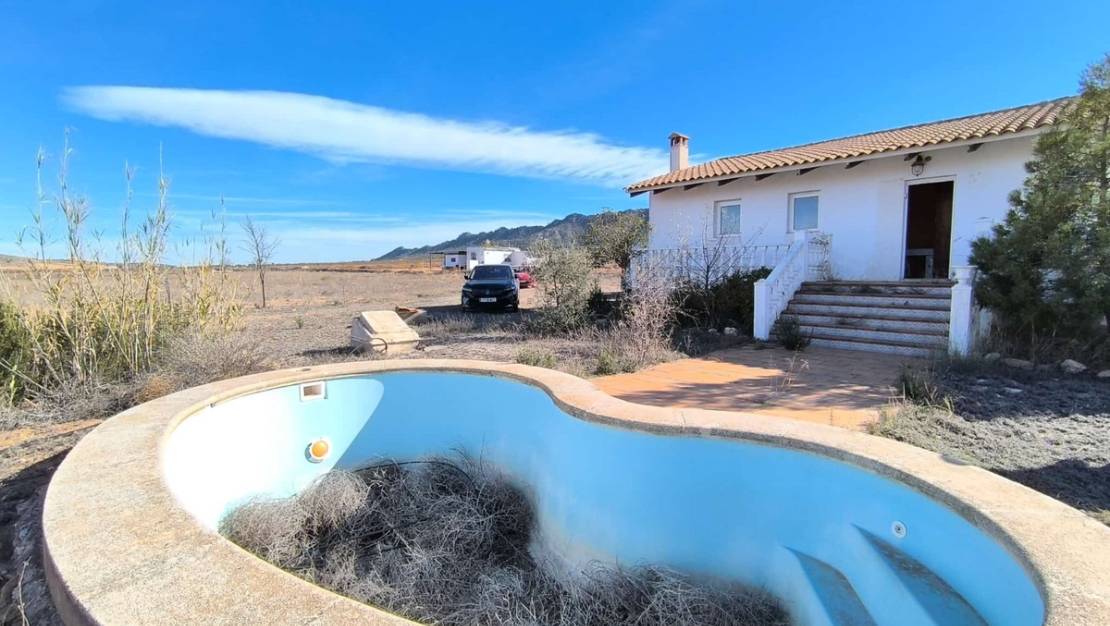 Sale - Country House - Yecla - Yecla Centro