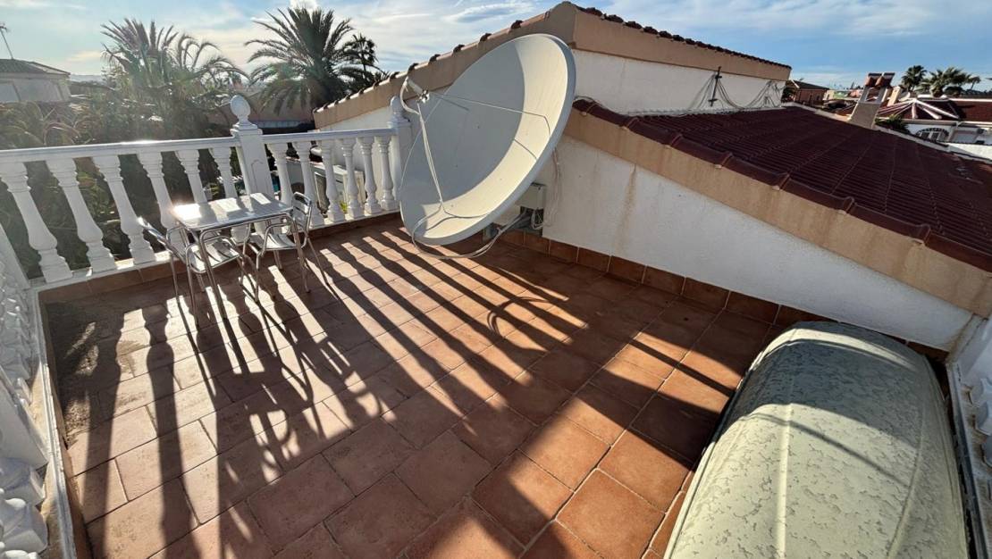 Sale - Detached House / Villa - Ciudad Quesada - CENTRO