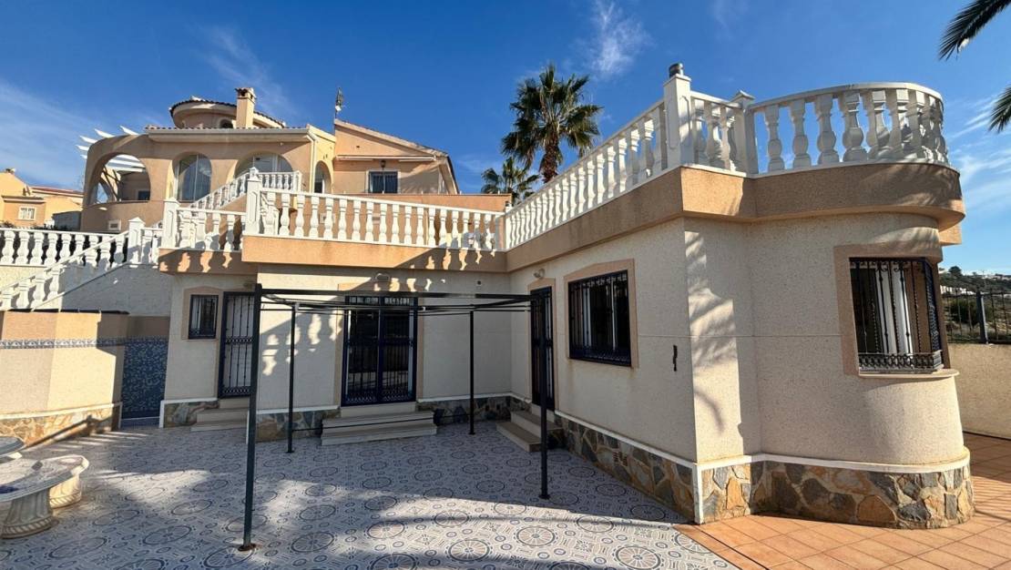 Sale - Detached House / Villa - Ciudad Quesada - La Marquesa Golf