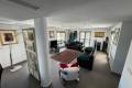 Sale - Detached House / Villa - Cox