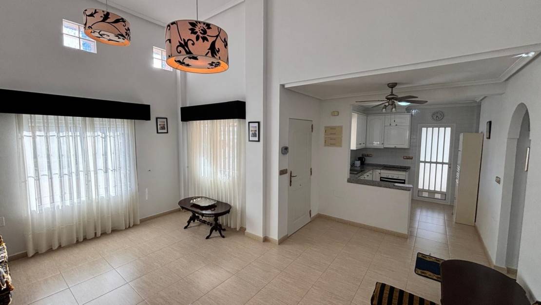 Sale - Detached House / Villa - Los Montesinos - Urbanizacion montesol