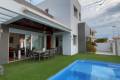 Sale - Detached House / Villa - Mil Palmeras