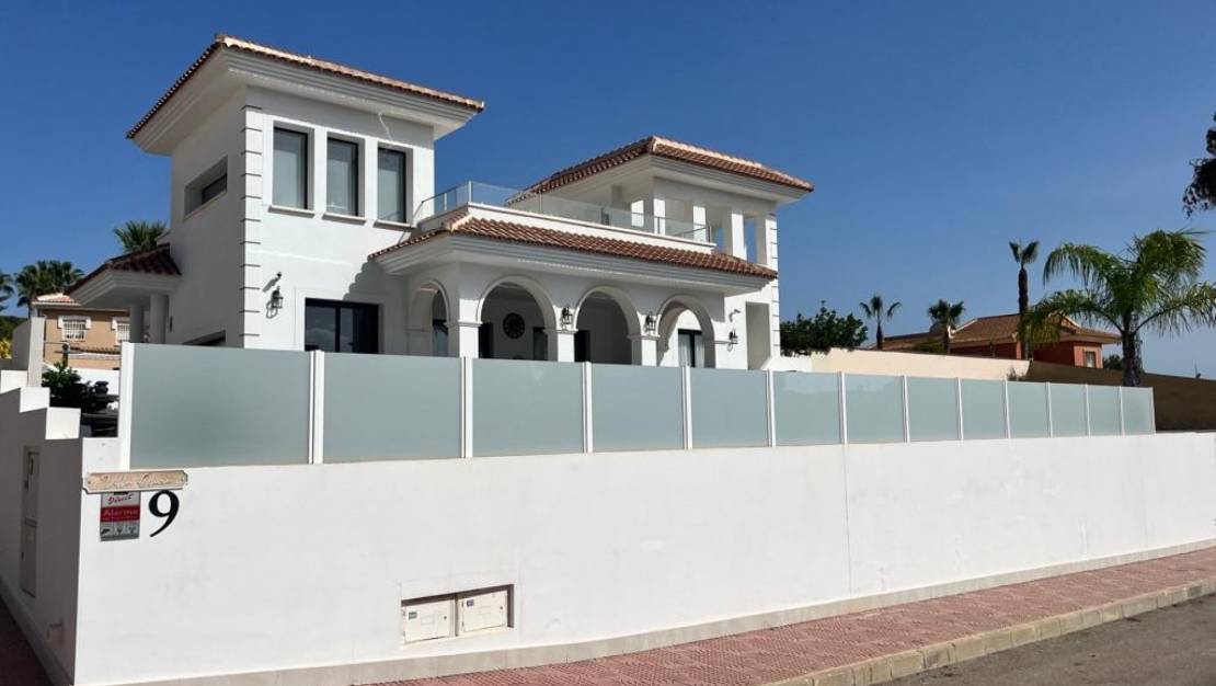 Sale - Detached Villa - Ciudad Quesada - La Fiesta