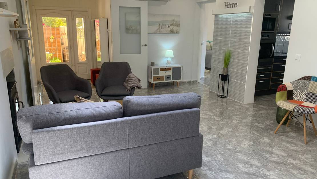 Sale - Detached Villa - Ciudad Quesada