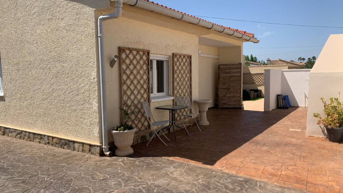 Sale - Detached Villa - Ciudad Quesada