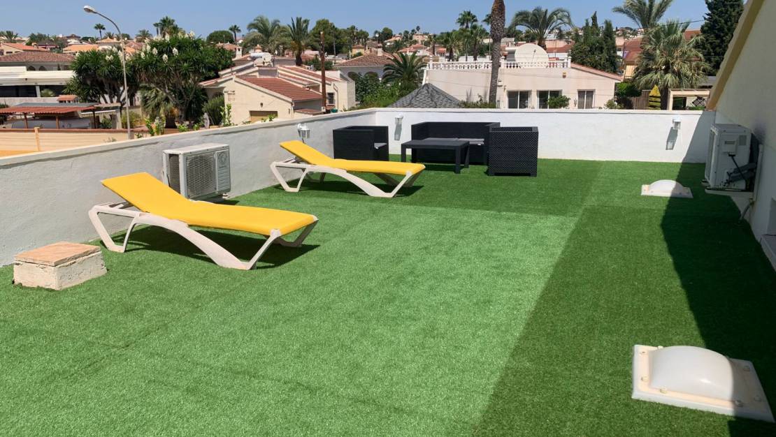 Sale - Detached Villa - Ciudad Quesada