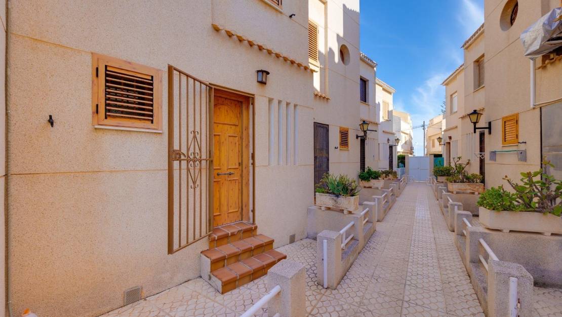 Sale - Duplex - Torrevieja - Los Frutales