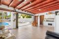 Sale - Finca / Country Property - Catral