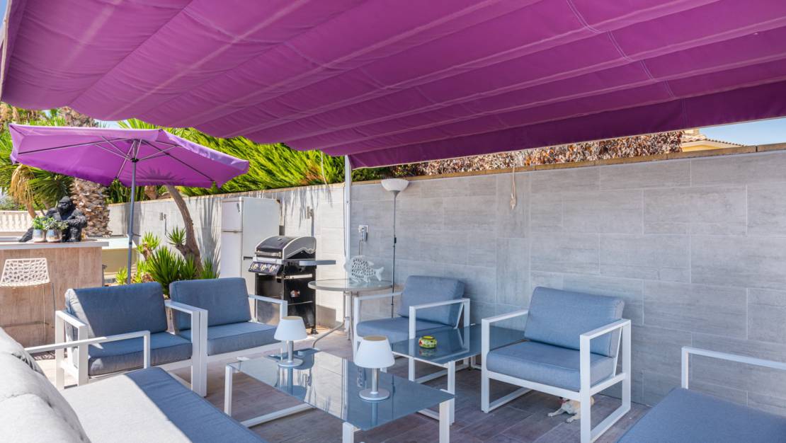 Sale - Finca / Country Property - Catral